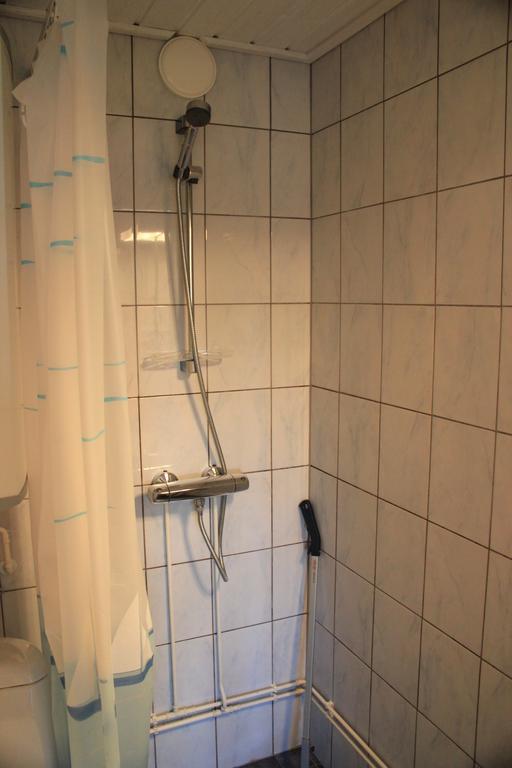 Hjortoe Stugor & Stockhus Finstrom Kamer foto